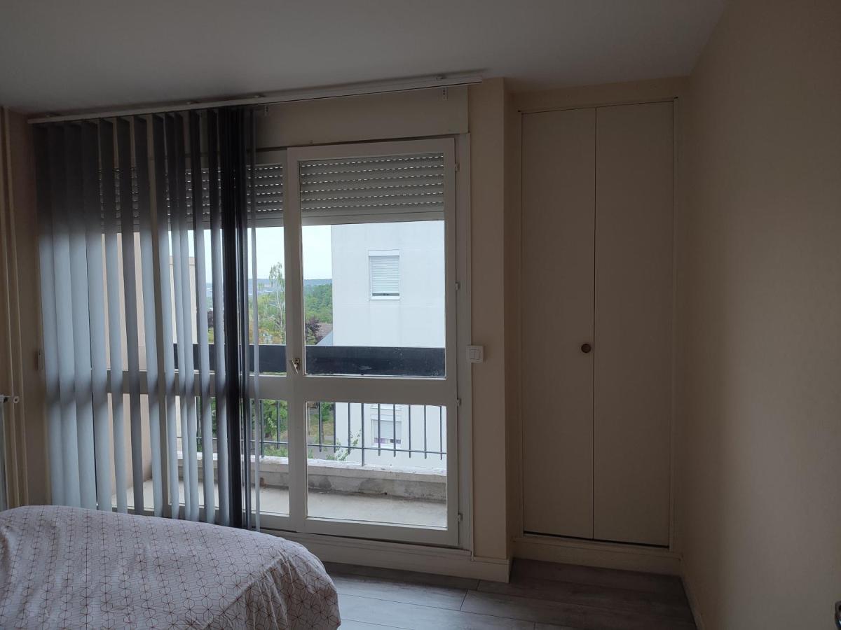 Grand Et Superbe Appartement Proche Paris Creil Luaran gambar