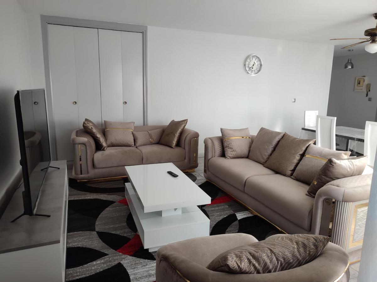 Grand Et Superbe Appartement Proche Paris Creil Luaran gambar